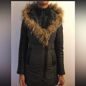 Authentic Rudsak coat like new! Worn only once. Perfect condition. Size small.
